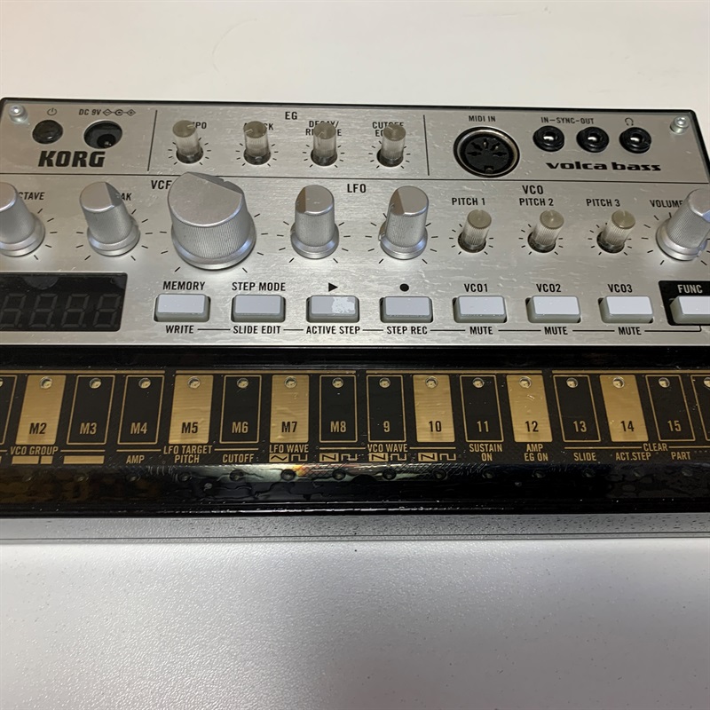 KORG Volca Bassの画像